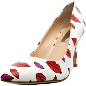 INC International Concepts Pump Heels Red Lips